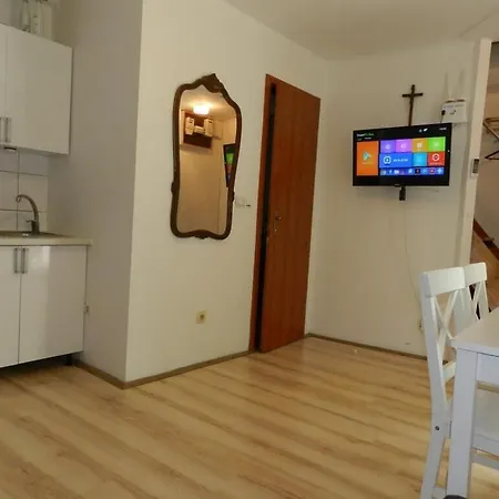 Apartment Protrka *