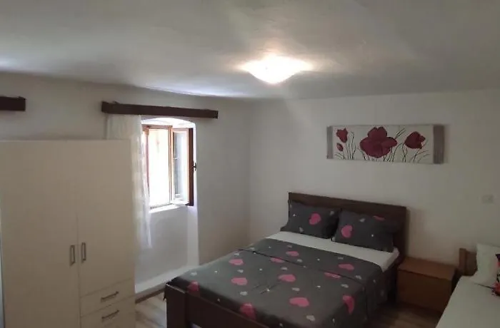 Appartamento Protrka Omiš